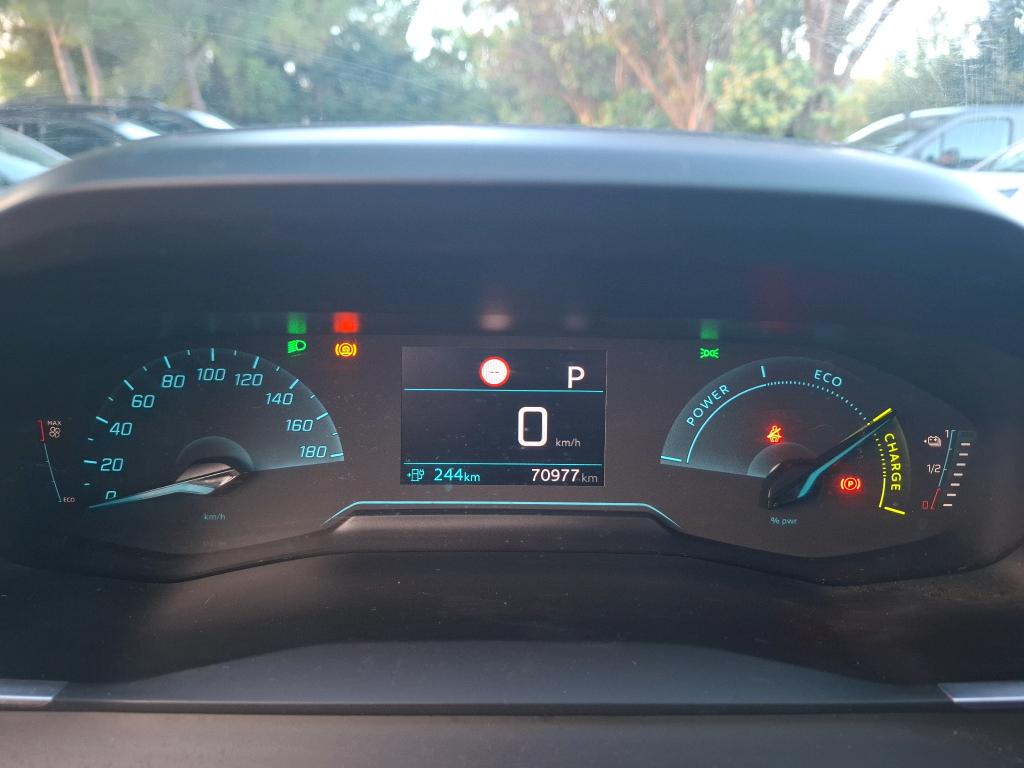 Peugeot 208 ELECTRIQUE 50 KWH 136 ACTIVE BUSINESS R 2021