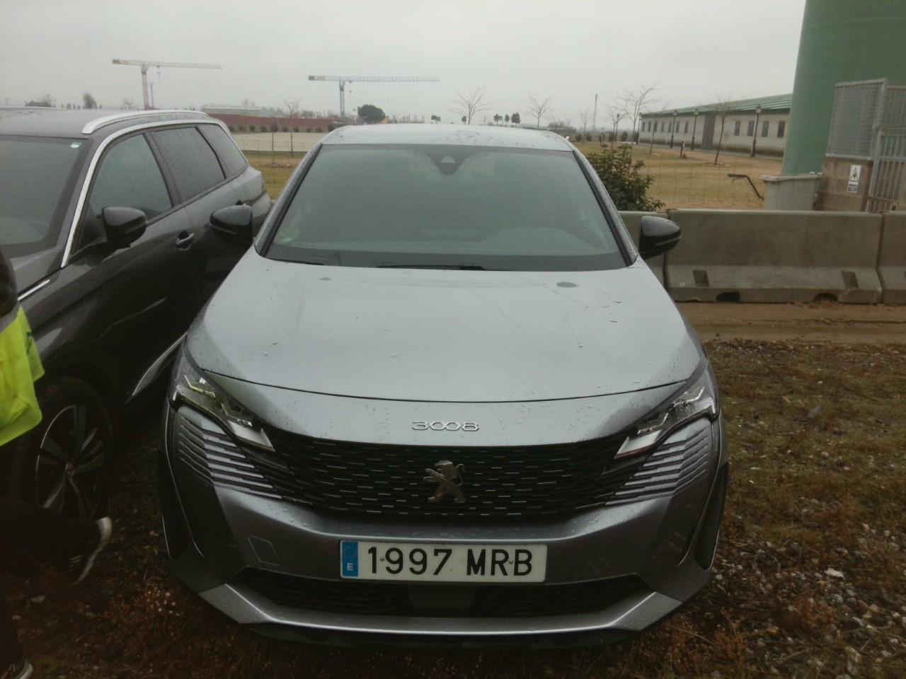 Peugeot 3008 3008 Allure Pack Gasolina 130 S&S 6 Vel. MAN