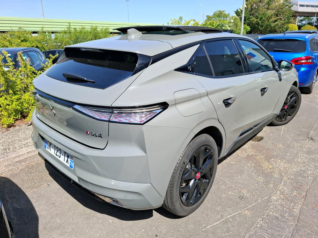 DS DS 4 BlueHDi 130 EAT8 Performance Line+ 2022