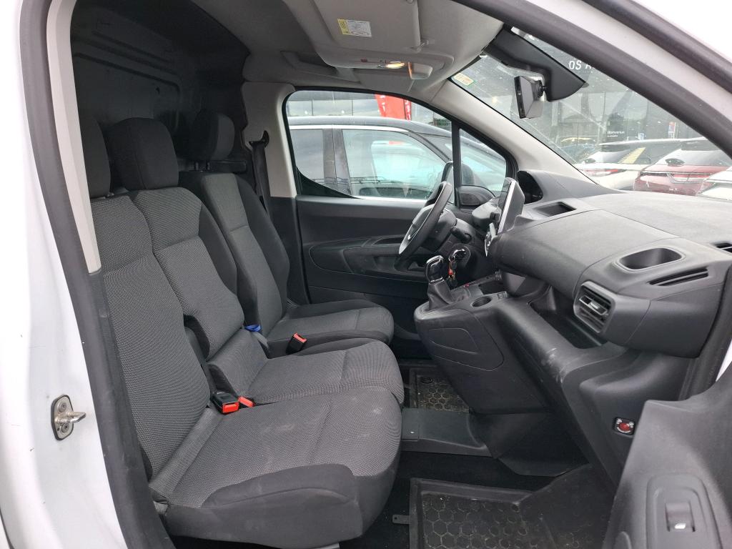 Peugeot PARTNER FOURGON STANDARD 1000 KG BLUEHDI 100 S&S BVM5 ASPHALT 2021