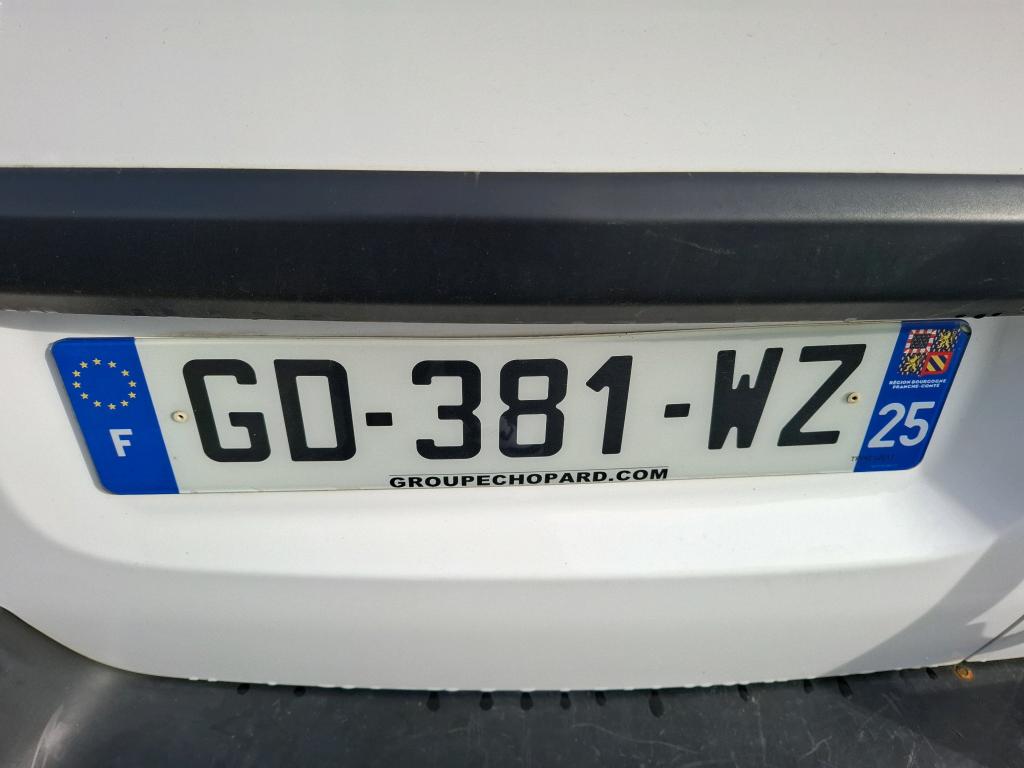 Peugeot EXPERT FGN TOLE COMPACT 1.5 BLUEHDI 120 S&S BVM6 PREMIUM 2021