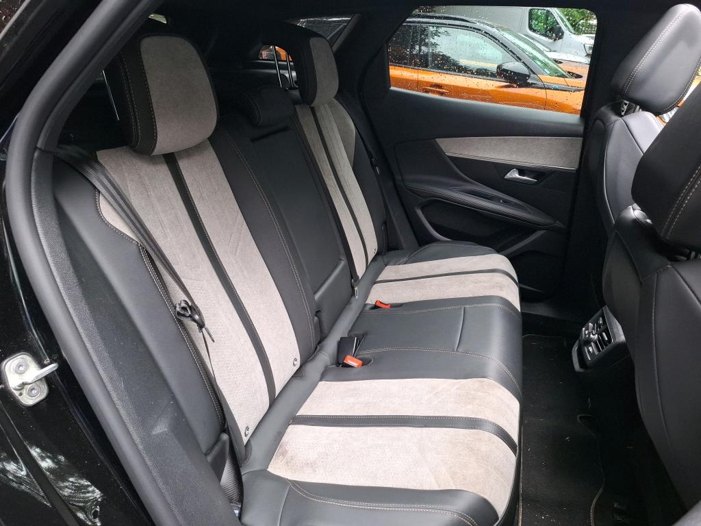Peugeot 3008 Hybrid4 300 e-EAT8 GT 2021