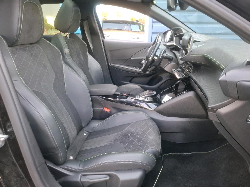 Peugeot 208 PureTech 130 S&S EAT8 GT Pack 2022