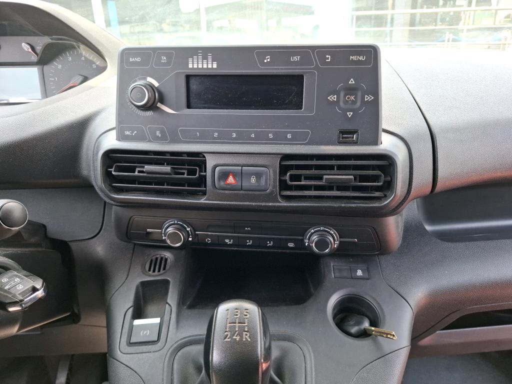 Peugeot PARTNER FOURGON STANDARD 650 KG BLUEHDI 100 S&S BVM5 PREMIUM 2020