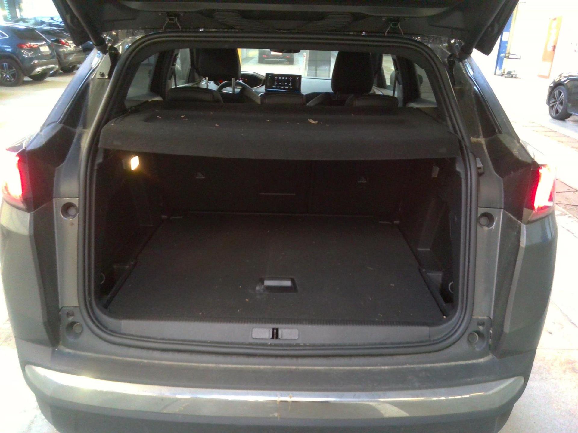 Peugeot 3008 Hybrid 136 e-DCS6 GT 2023