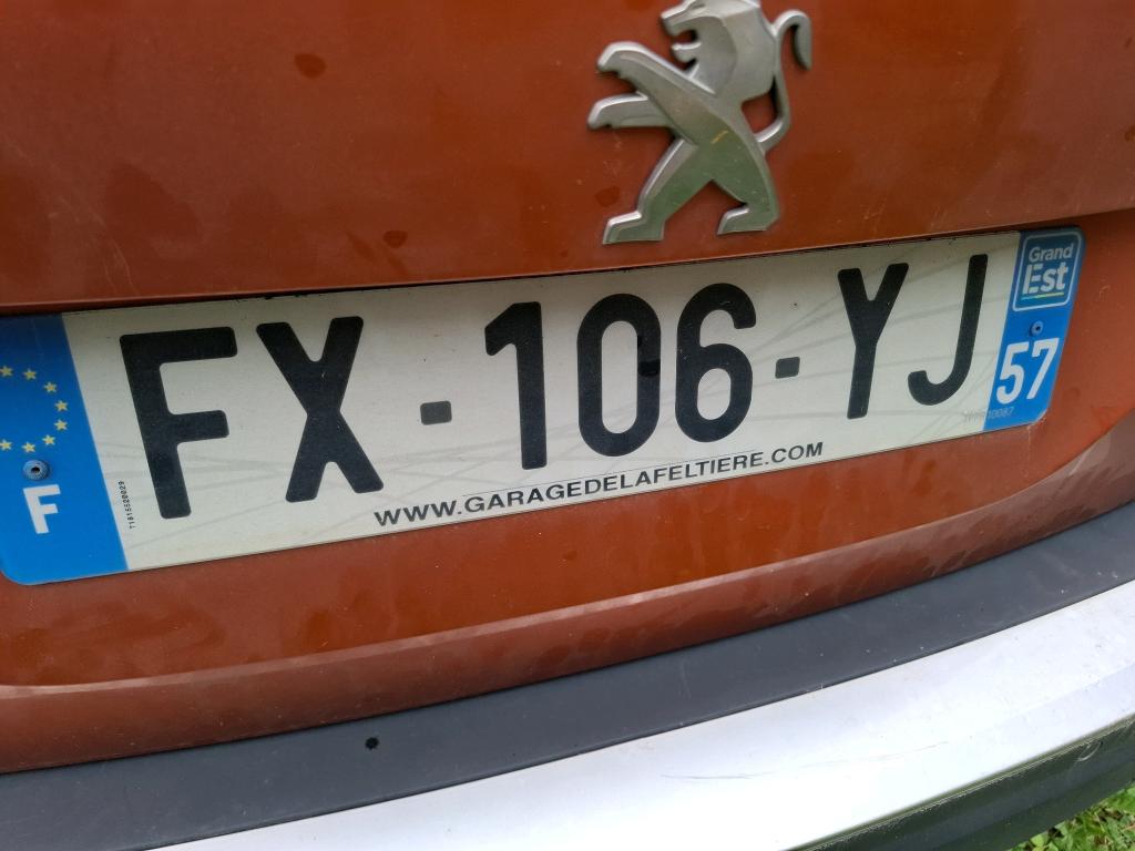 Peugeot 2008 BlueHDi 110 S&S BVM6 Active Business 2021