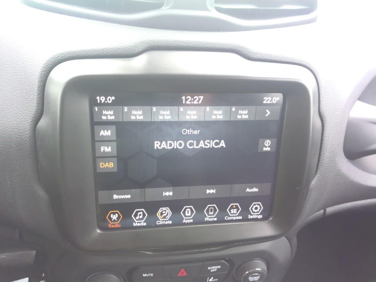 Foto Jeep Renegade 16