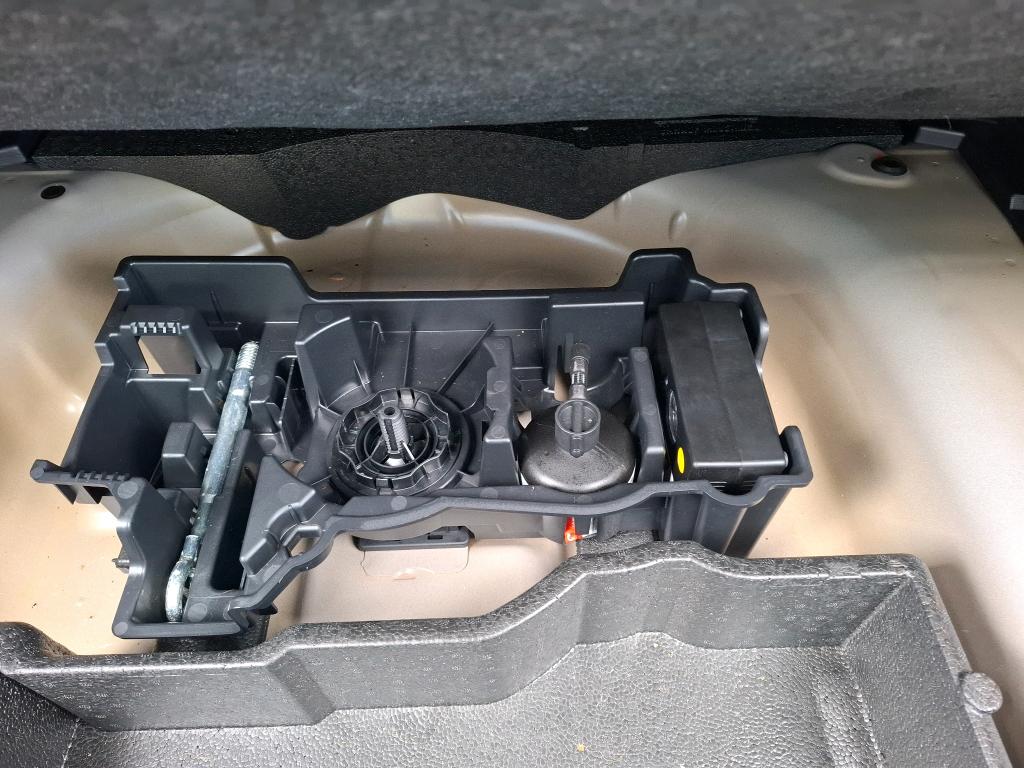 Peugeot 2008 PureTech 100 S&S BVM6 Allure Pack 2023
