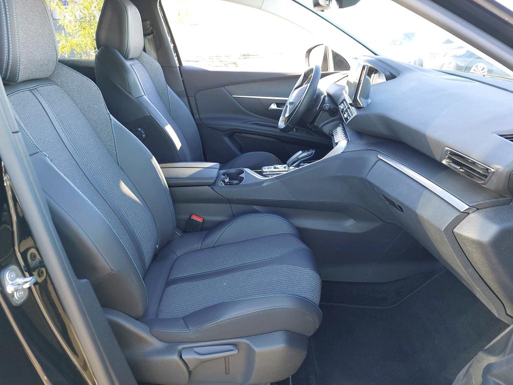 Peugeot 3008 Hybrid 225 e-EAT8 Allure 2022