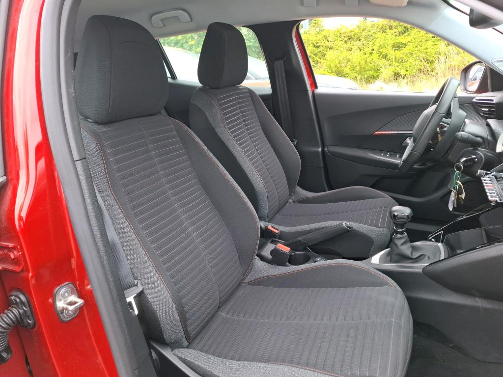 Peugeot 2008 PureTech 130 S&S BVM6 Active Business 2021