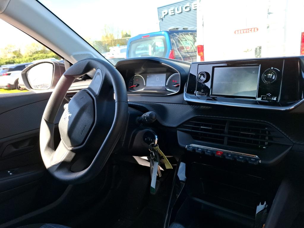 Peugeot 208 PureTech 75 S&S BVM5 Like 2021