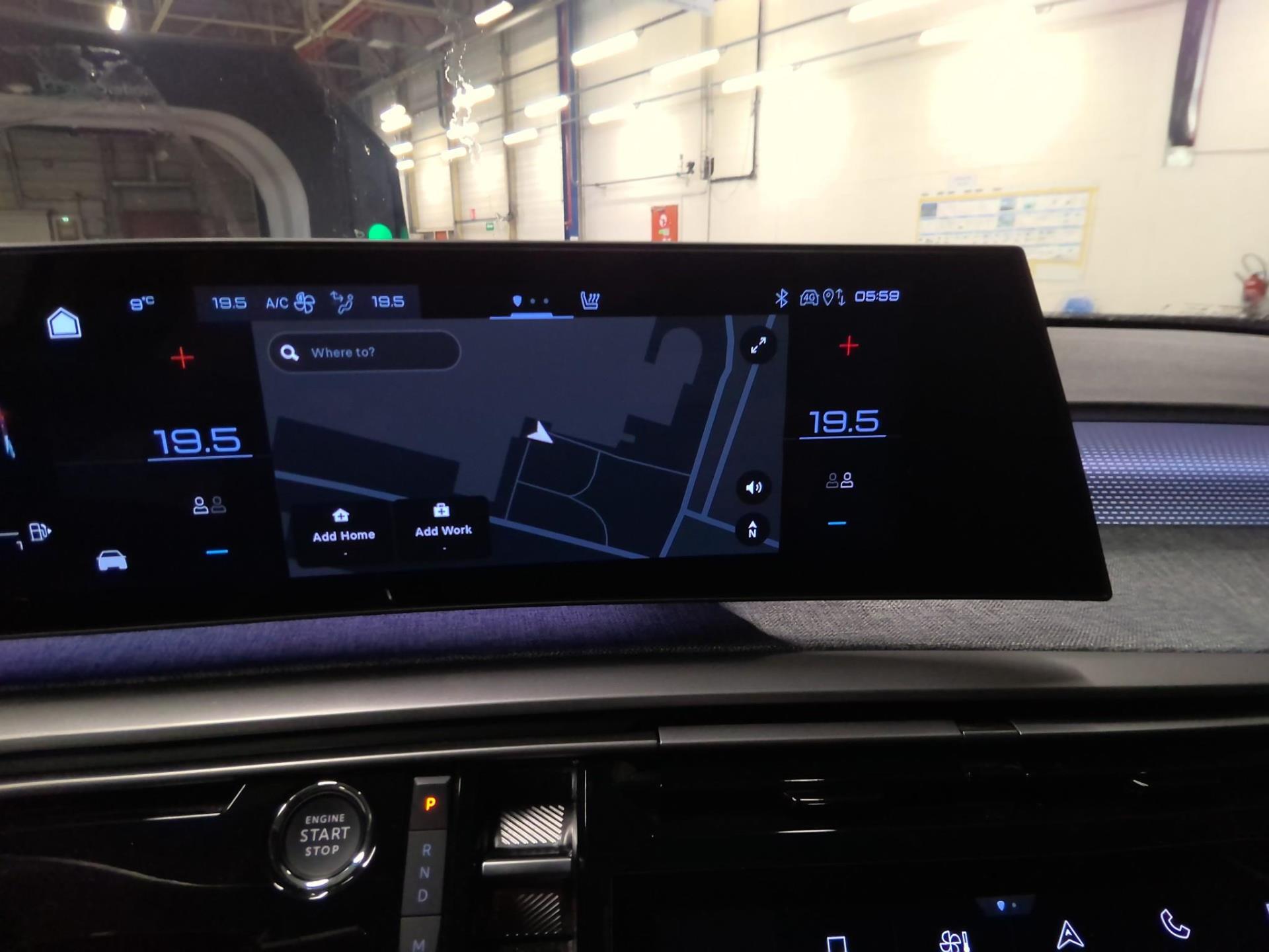 Peugeot 3008 Hybrid 136 e-DCS6 GT 2025