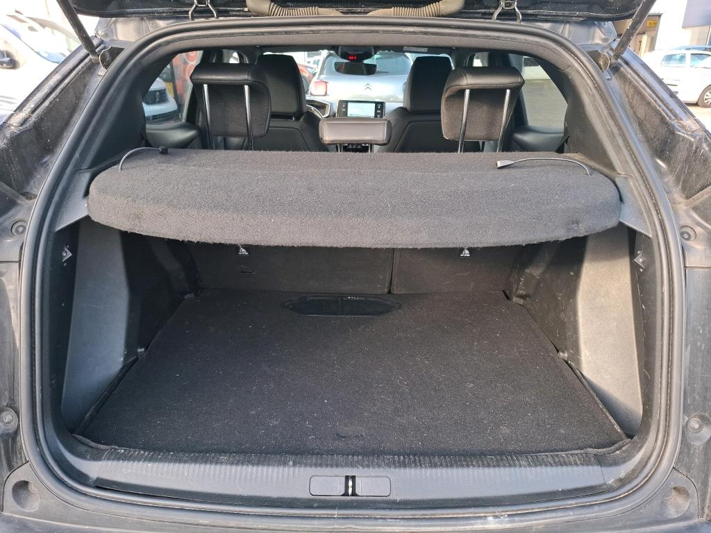 Peugeot 2008 BlueHDi 130 S&S EAT8 GT Pack 2021