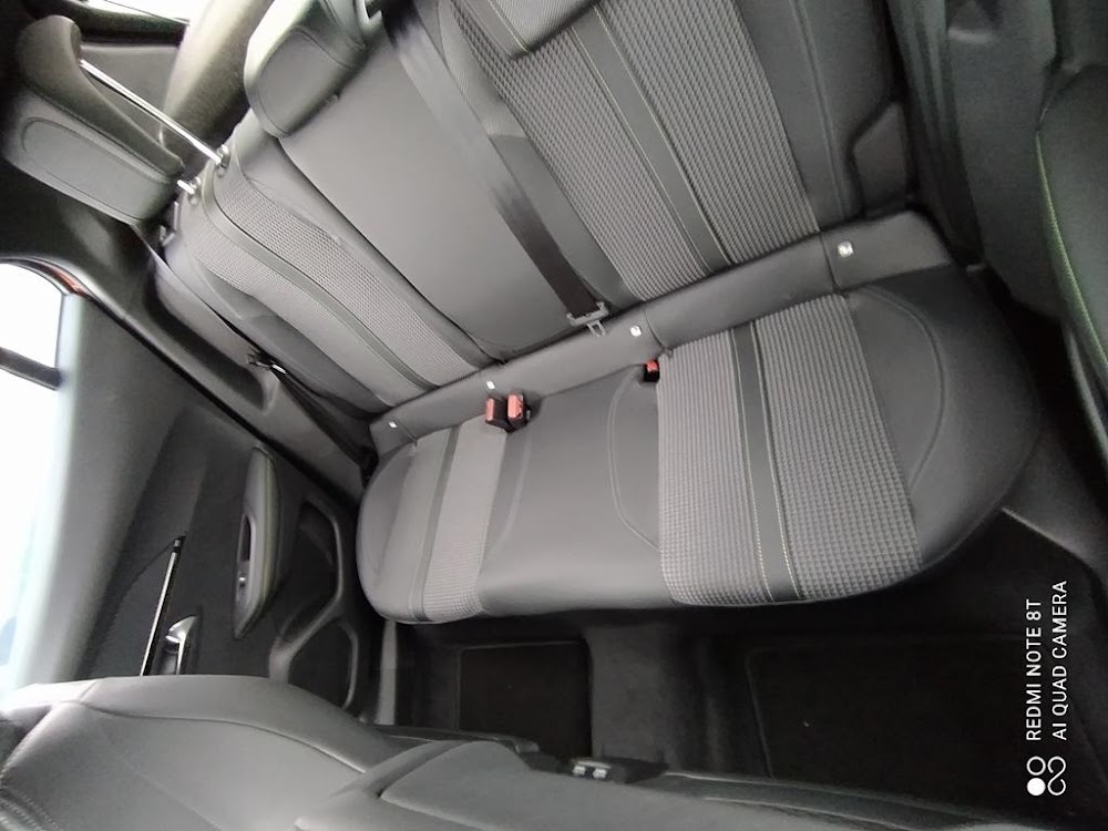 Foto Peugeot 2008 11