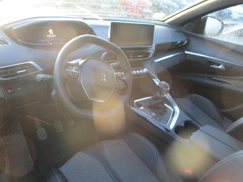 Foto Peugeot 5008 11