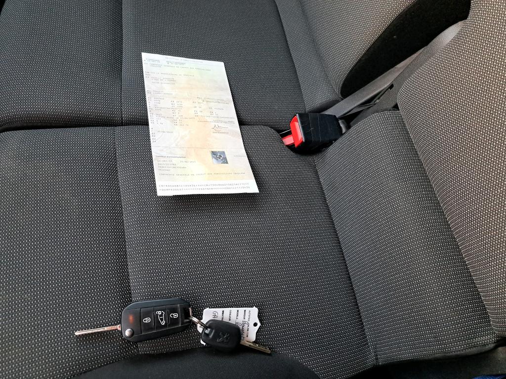 Peugeot PARTNER FOURGON LONG 950 KG BLUEHDI 100 S&S BVM5 ASPHALT 2021