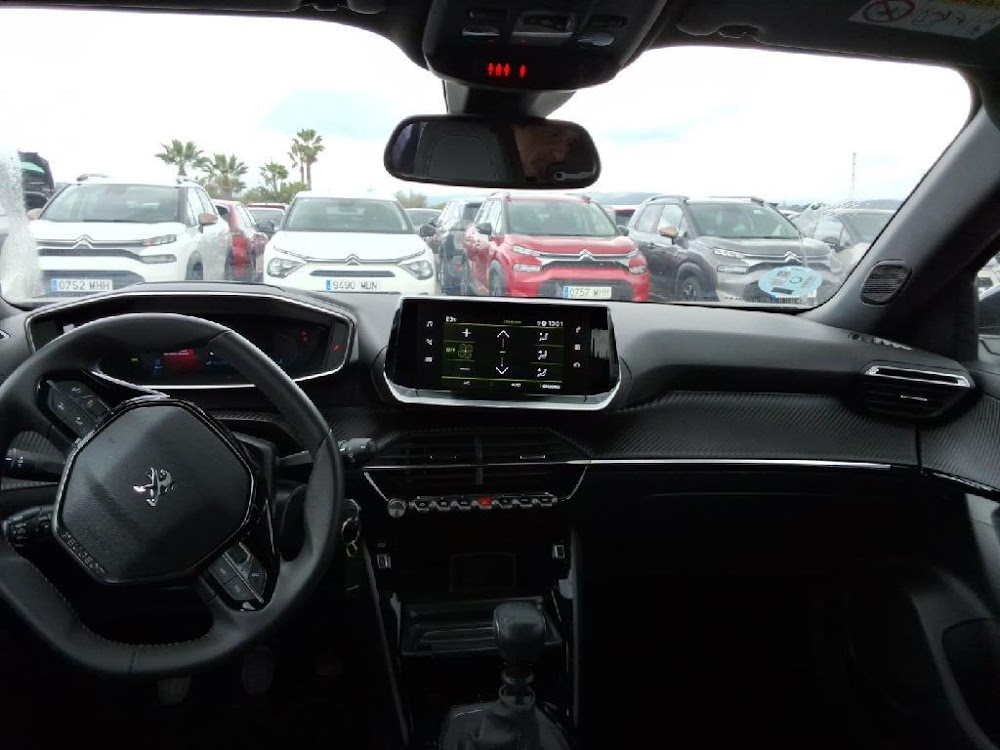 Foto Peugeot 2008 14