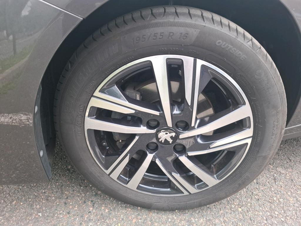Peugeot 208 PureTech 100 S&S EAT8 Allure Pack 2022