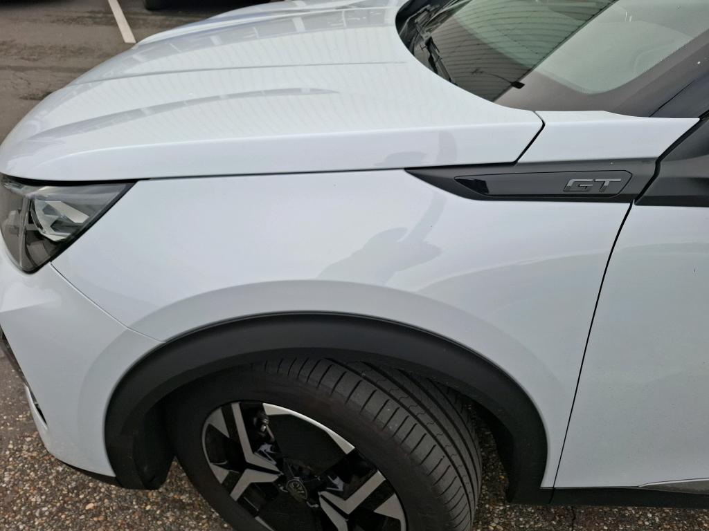 Peugeot 2008 Hybrid 145 ch e-DCS6 GT 2025
