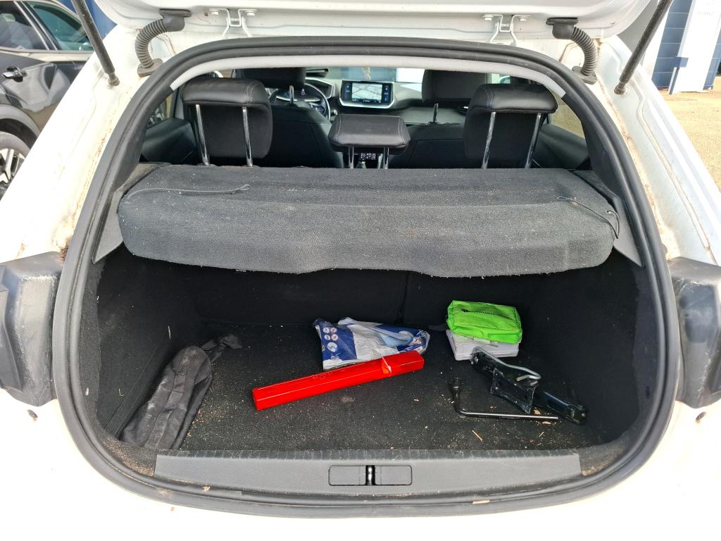 Peugeot 208 BlueHDi 100 S&S BVM6 Allure Business 2021