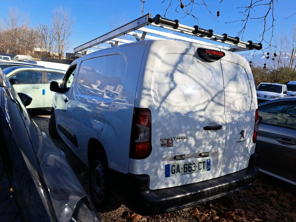 Peugeot PARTNER FOURGON LONG 950 KG BLUEHDI 100 S&S BVM5 ASPHALT 2021