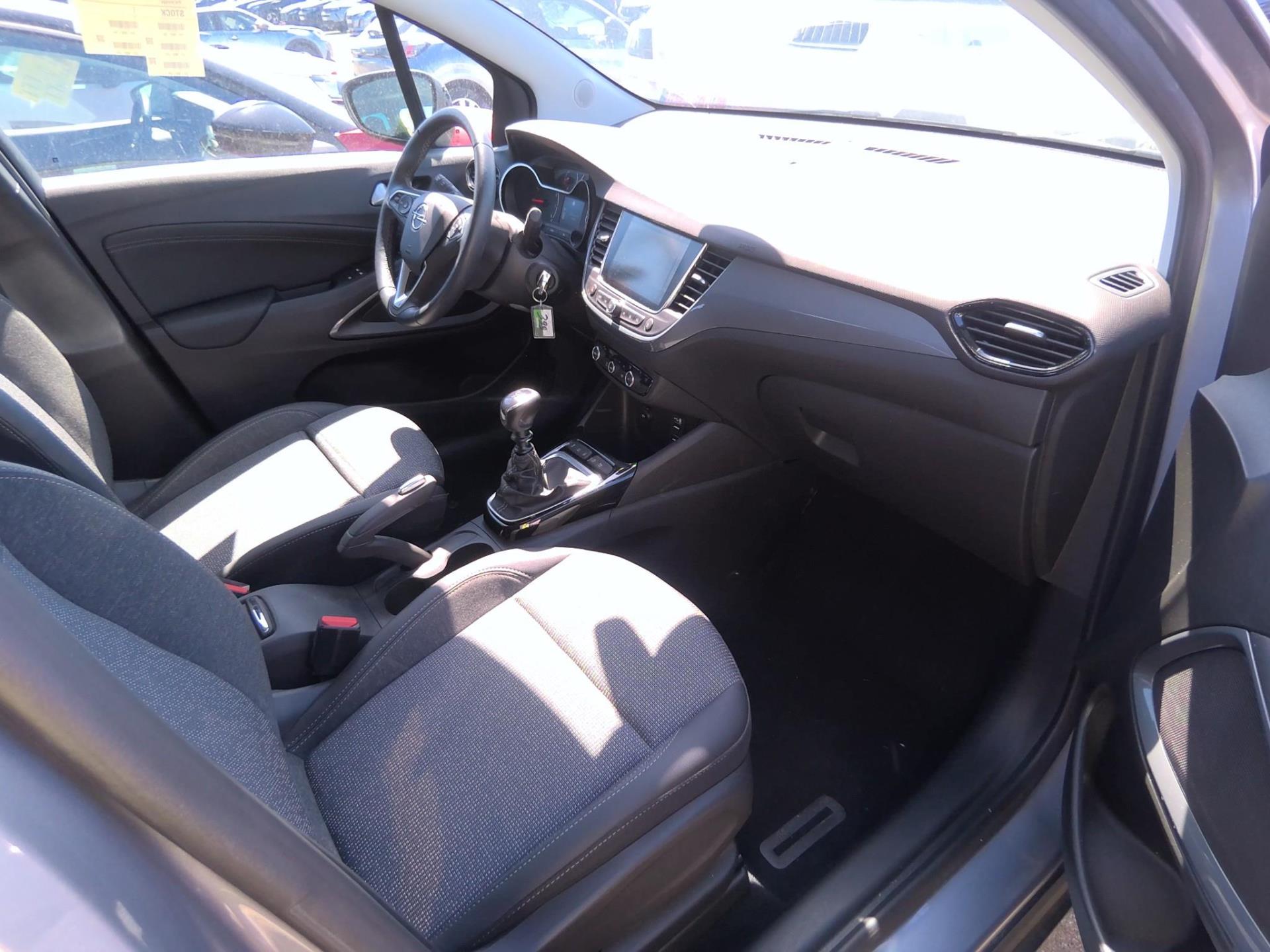 Opel Crossland 1.2 Turbo 110 ch BVM6 Elegance 2024