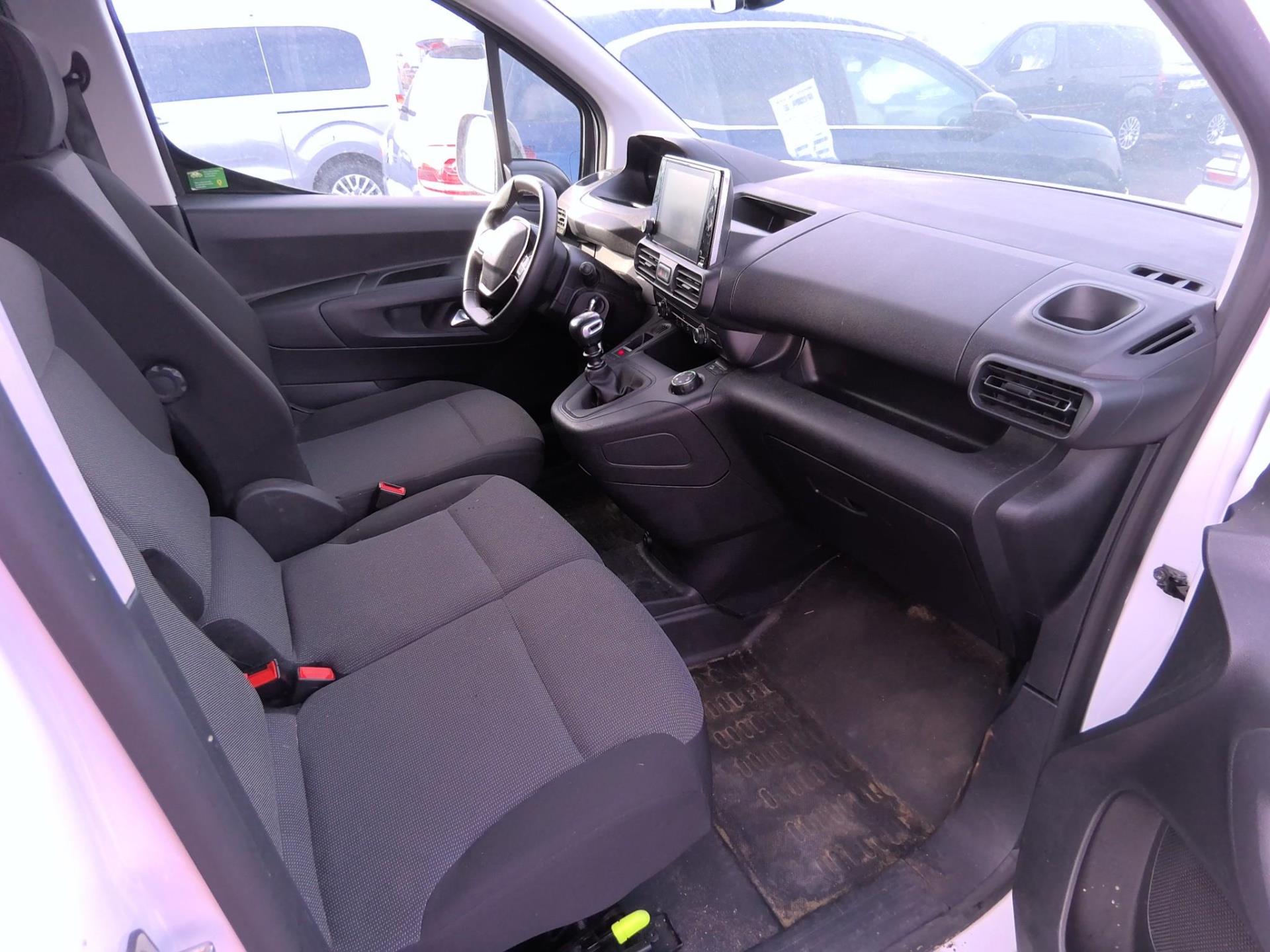 Peugeot PARTNER FOURGON M 950 KG BLUEHDI 100 S&S BVM6 2023