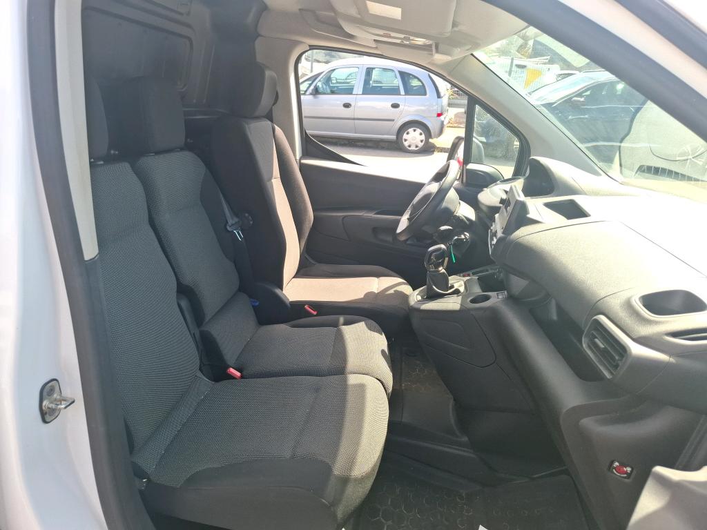 Peugeot PARTNER FOURGON STANDARD 650 KG BLUEHDI 75 BVM5 PREMIUM 2021