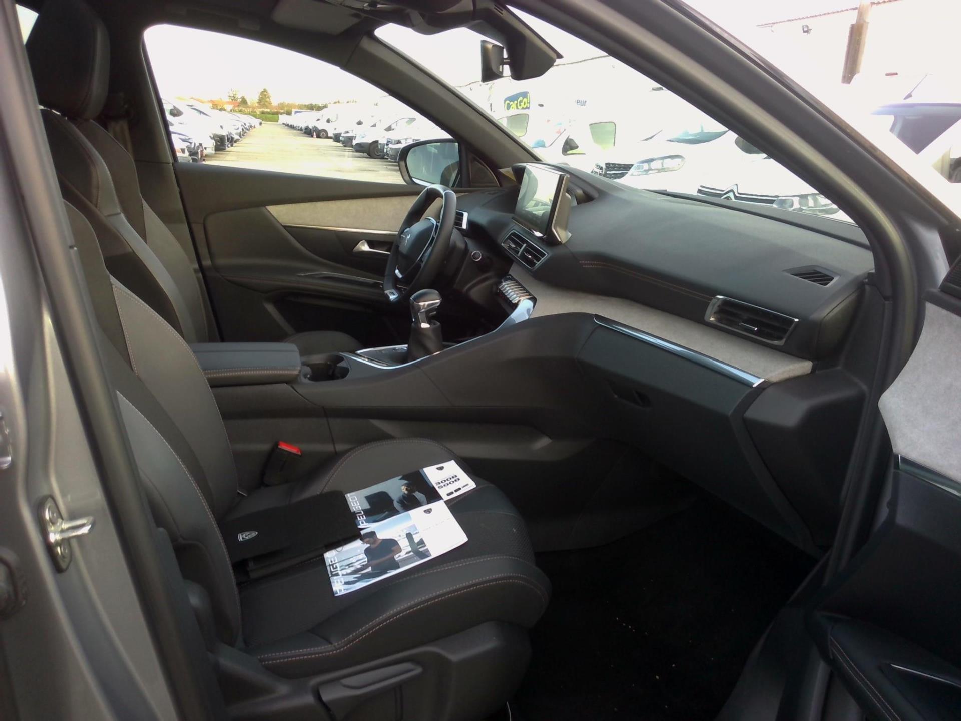 Peugeot 3008 PureTech 130ch S&S BVM6 GT 2023