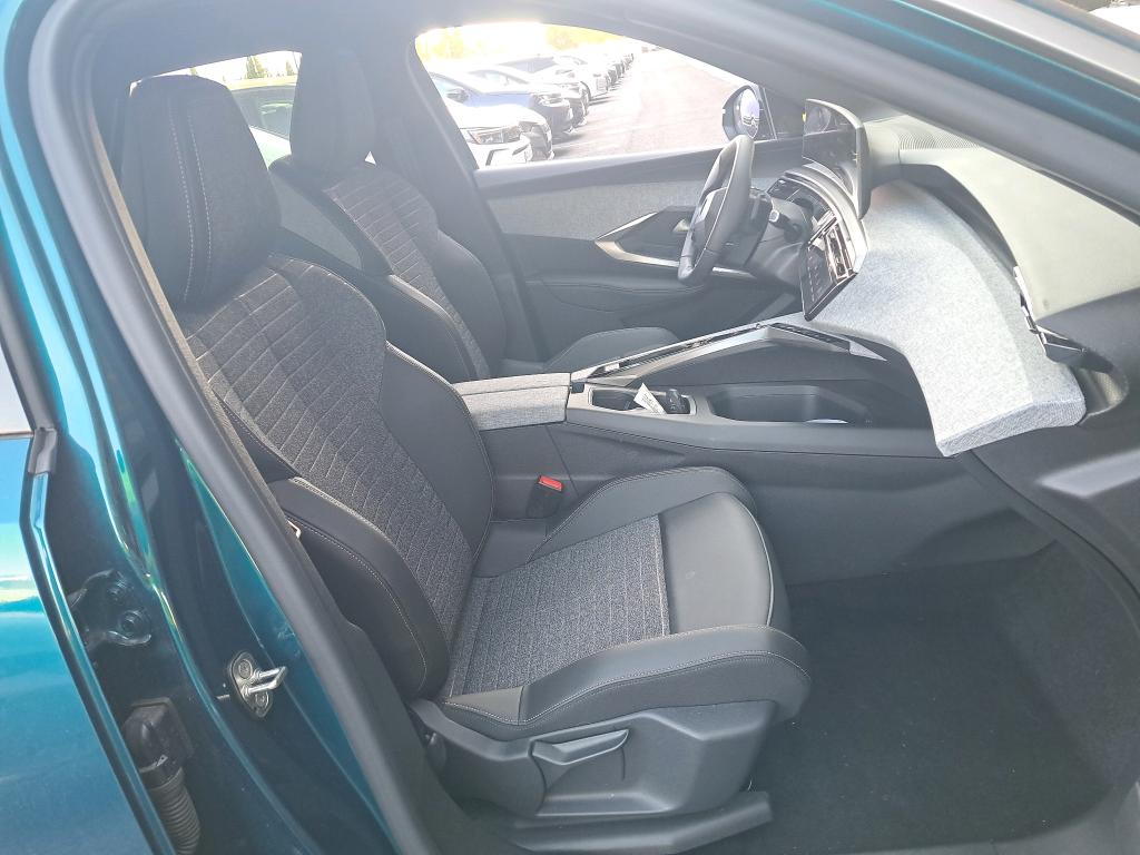 Peugeot 3008 Hybrid 145 e-DCS6 Allure 2025