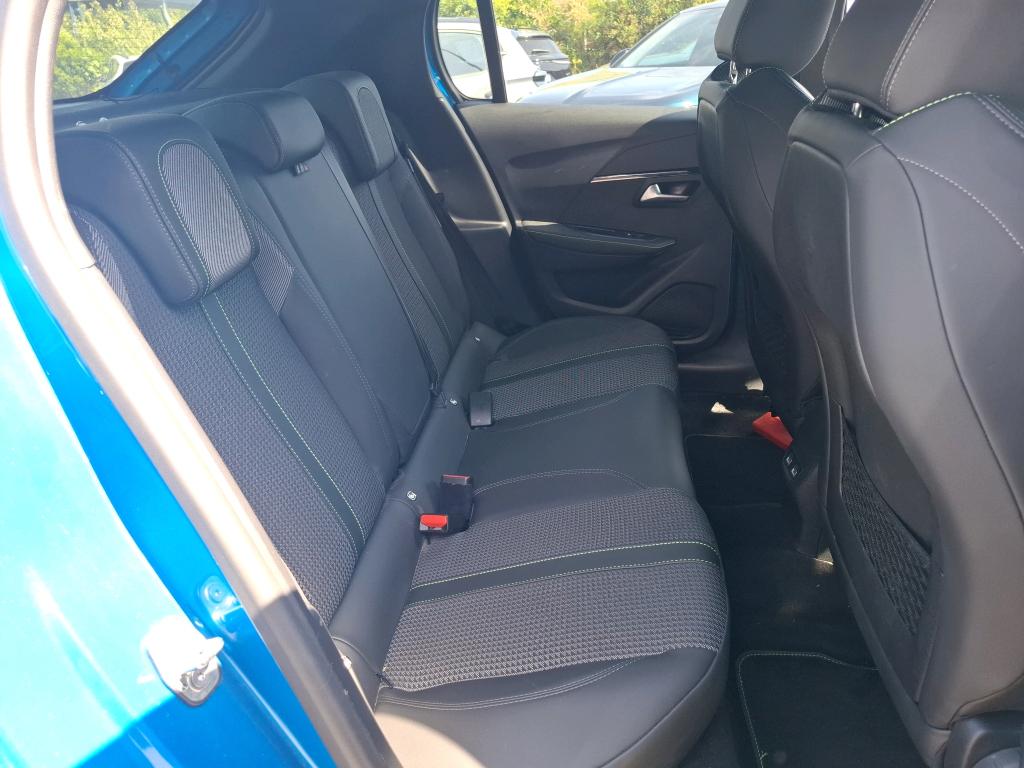 Peugeot 208 PureTech 100 S&S EAT8 GT 2023