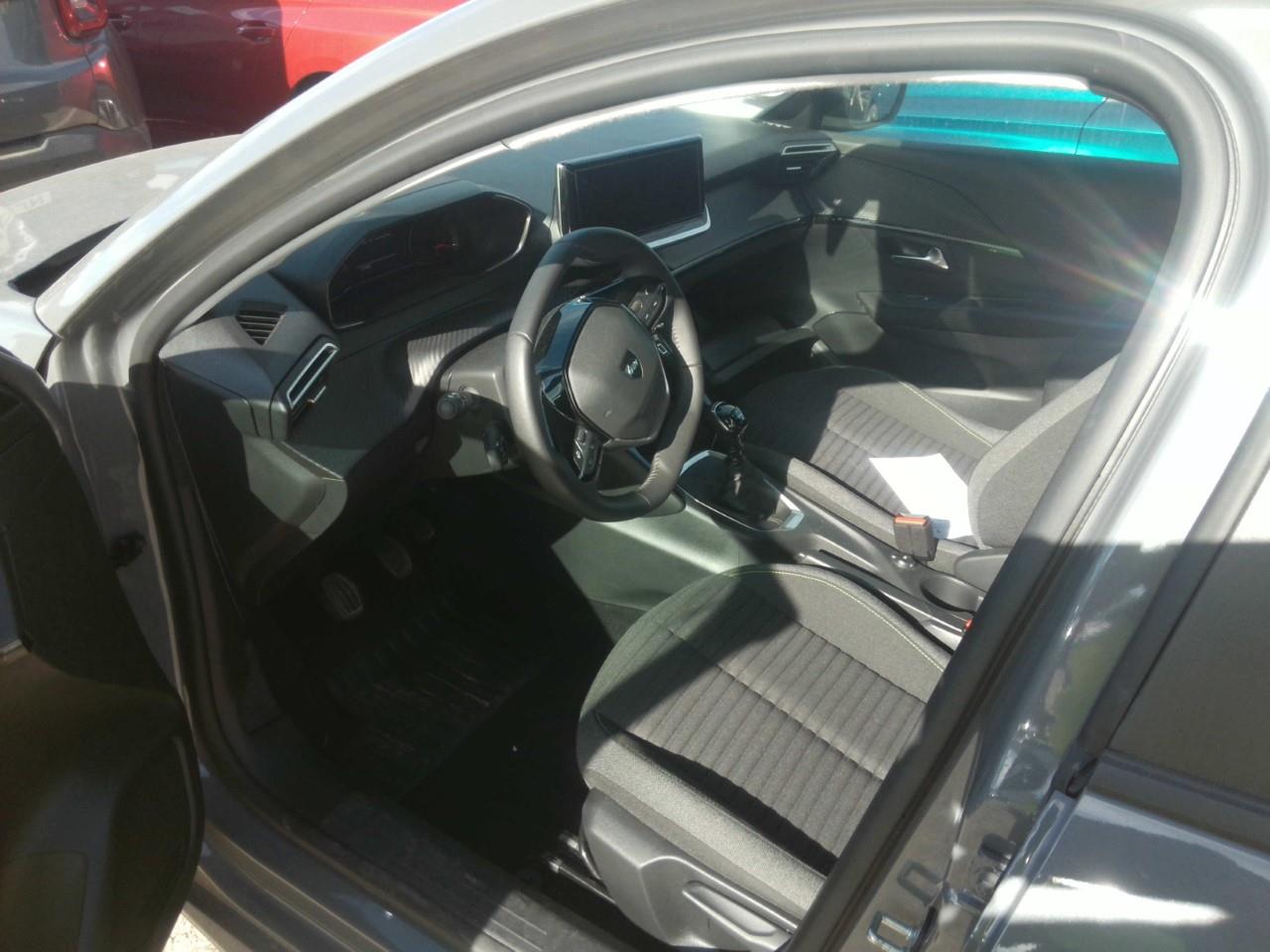 Foto Peugeot 208 3