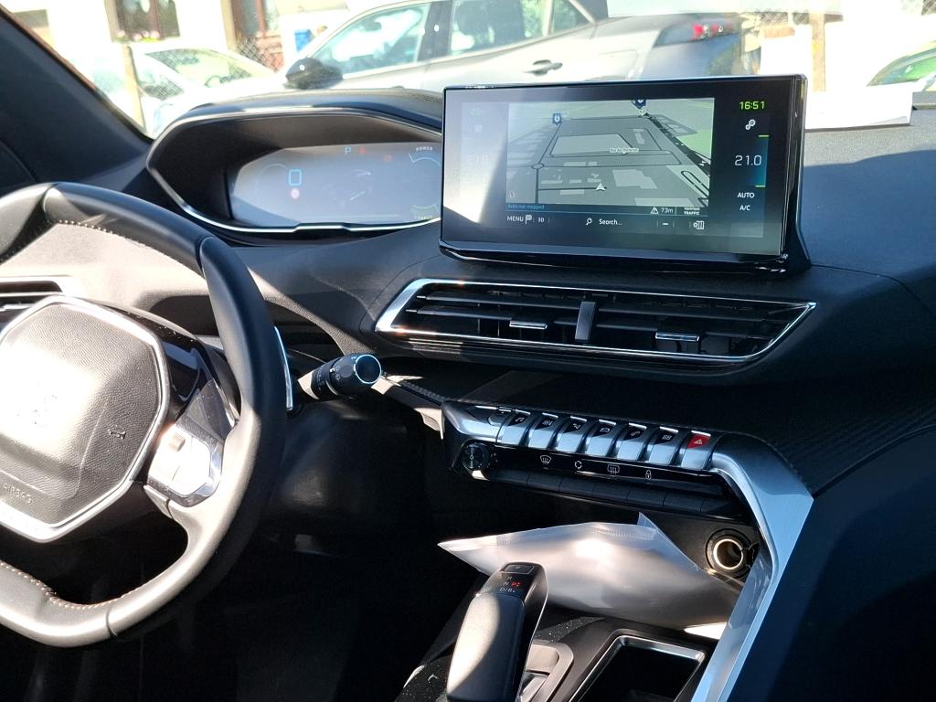 Peugeot 3008 Hybrid 225 e-EAT8 Active Pack 2022