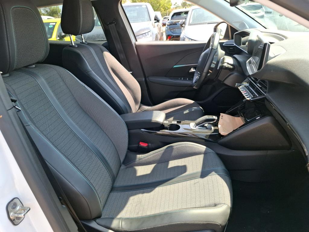 Peugeot 2008 PureTech 130 S&S EAT8 Allure Pack 2021