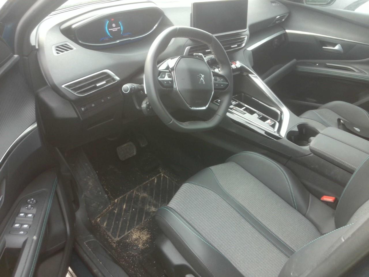 Foto Peugeot 3008 Plug-in Hybrid 3