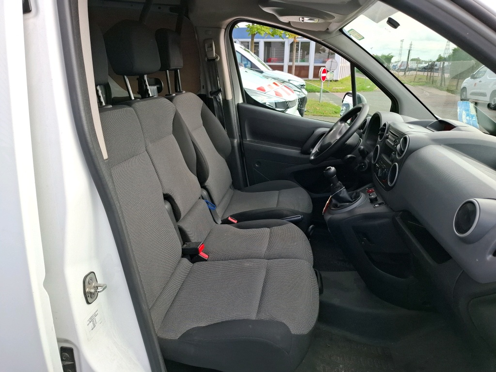 Peugeot PARTNER FOURGON STANDARD 1.6 BLUEHDI 75 BVM5 PREMIUM 2018