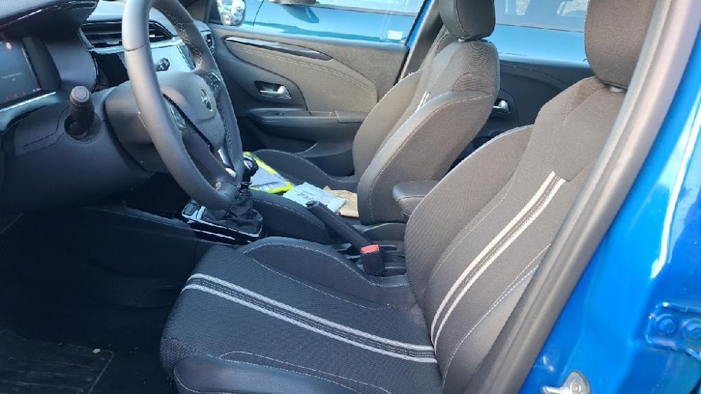 Foto Opel Corsa 15