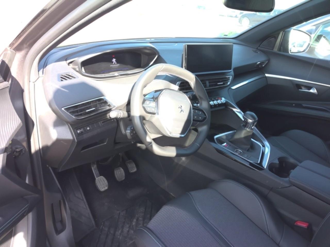 Foto Peugeot 5008 6