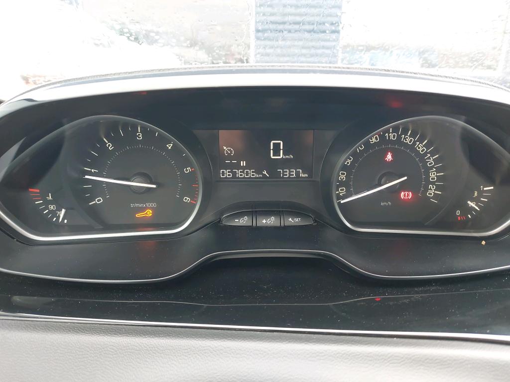 Peugeot 208 AFFAIRE BLUEHDI 100 S&S BVM5 PREMIUM PACK 2020