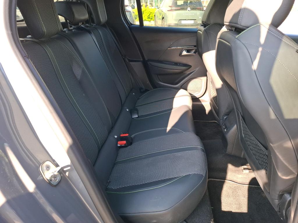 Peugeot 208 Hybrid 100 e-DCS6 GT 2025