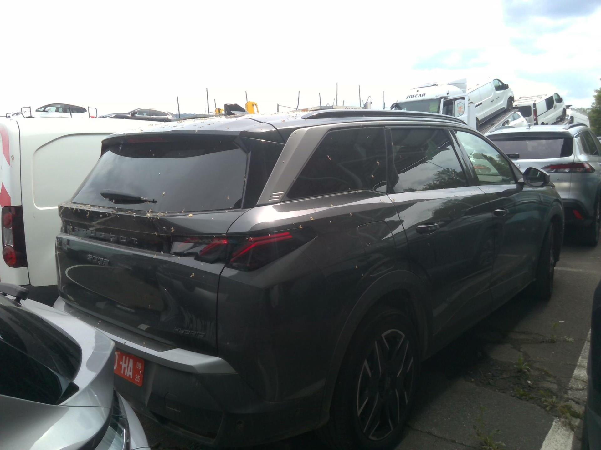 Peugeot 5008 Hybrid 136 e-DCS6 GT 2025