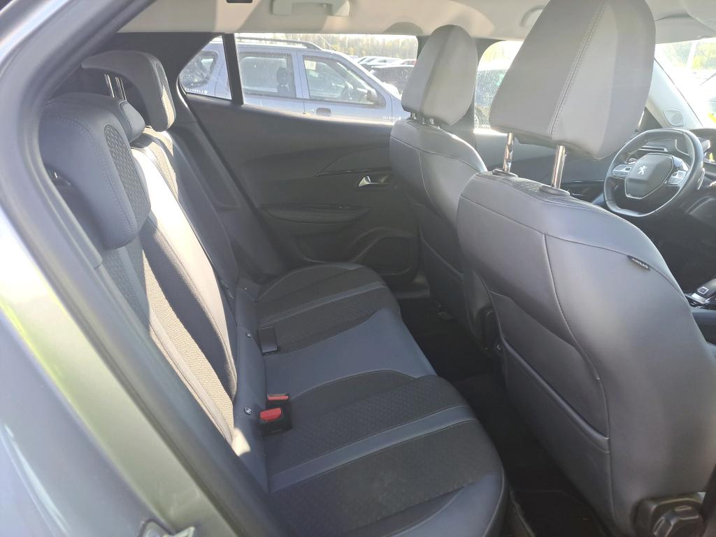 Peugeot 2008 BlueHDi 130 S&S EAT8 Allure Business 2020
