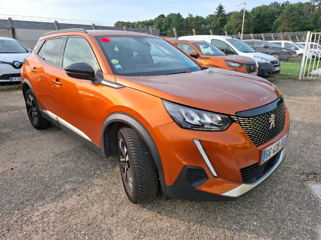 Peugeot 2008 BlueHDi 130 S&S EAT8 Allure Pack 2022