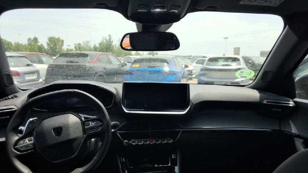Foto Peugeot 2008 12