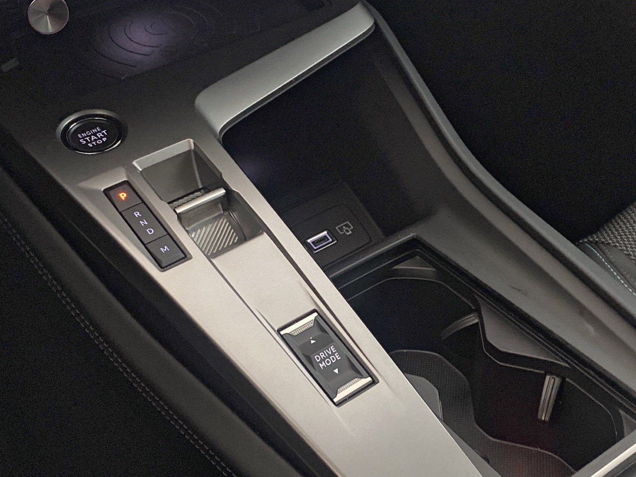 Peugeot 308 Hybrid 136 e-DCS6 Allure 2024