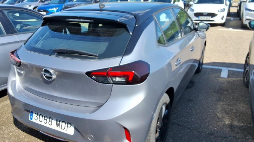 Foto Opel Corsa 12