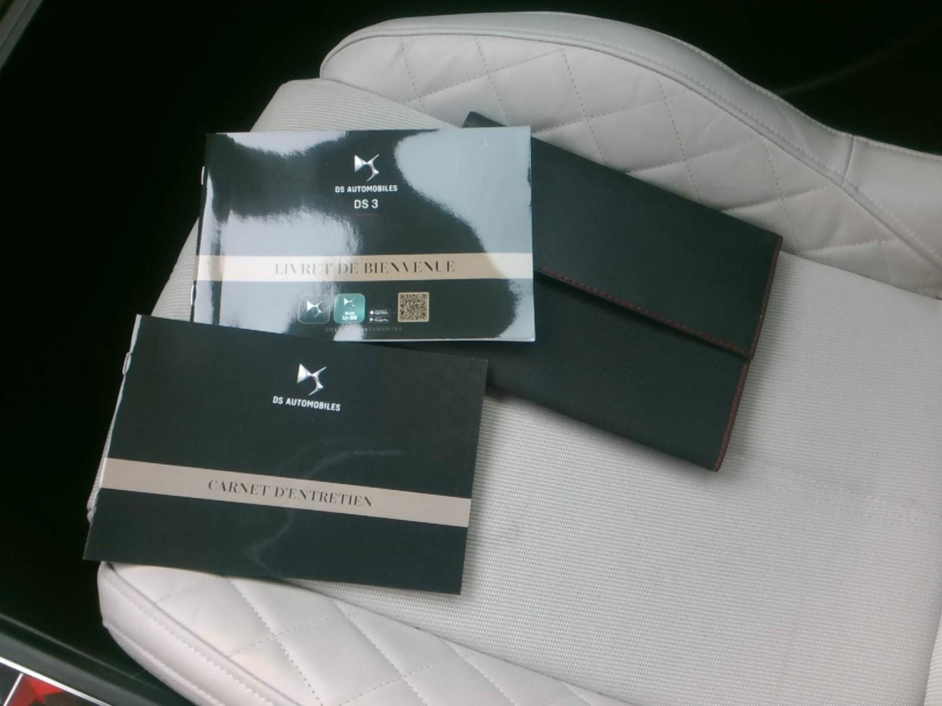 DS DS 3 PureTech 130 EAT8 Esprit de Voyage 2024