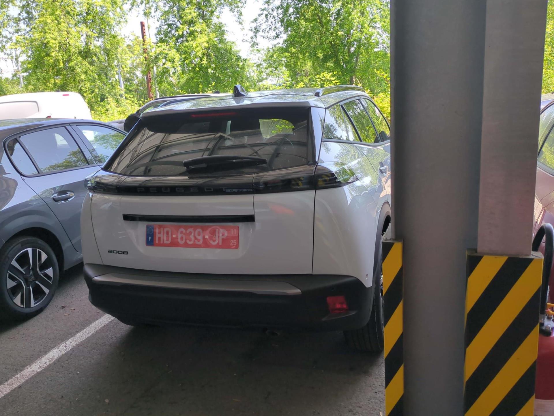 Peugeot 2008 100 S&S BVM6 Allure 2025