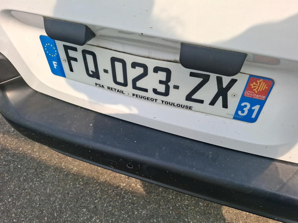 Peugeot PARTNER FOURGON STANDARD 650 KG BLUEHDI 100 S&S BVM5 ASPHALT 2020