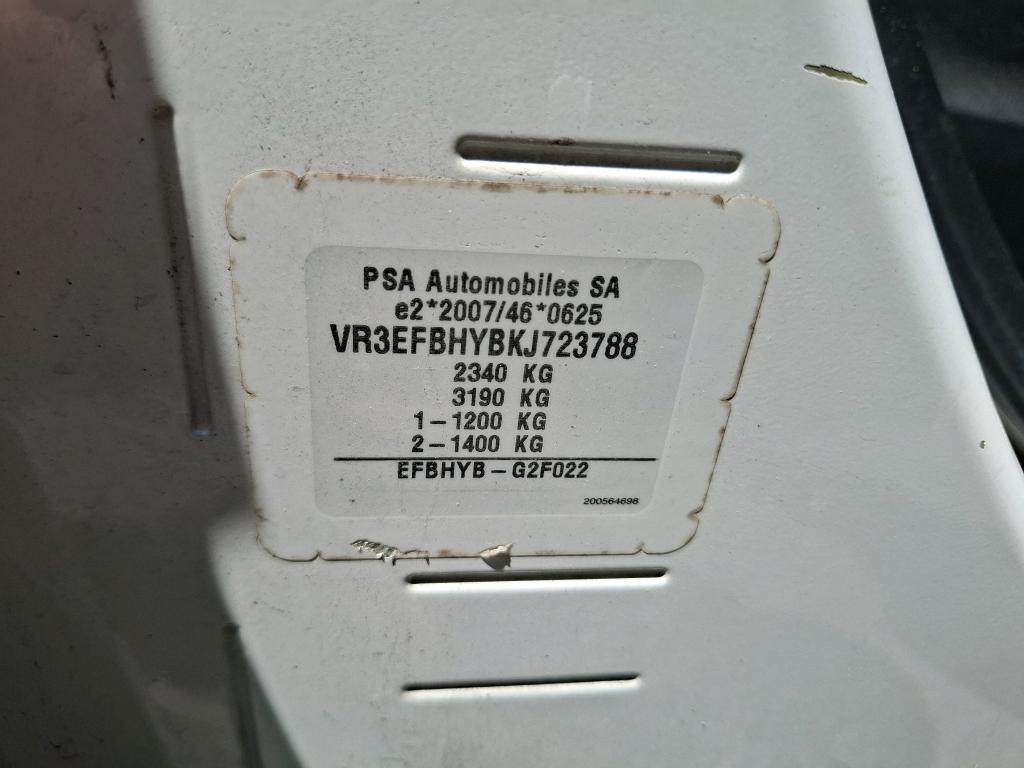 Peugeot PARTNER FOURGON STANDARD 1000 KG BLUEHDI 100 S&S BVM5 PREMIUM 2019